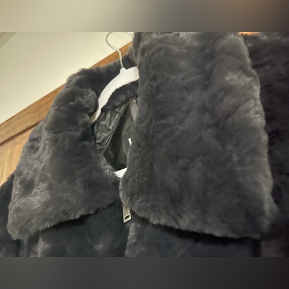 UGG women’s Viviana Bomber Jacket Faux Fur-Ink- Size: L - Picture 5 of 6